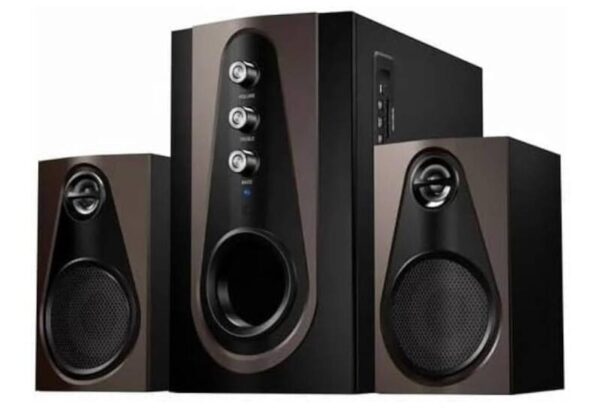 11f7939a-2d67-46c8-93eb-e071d9bada11-standard.jpg HOME THEATER ALTAVOZ